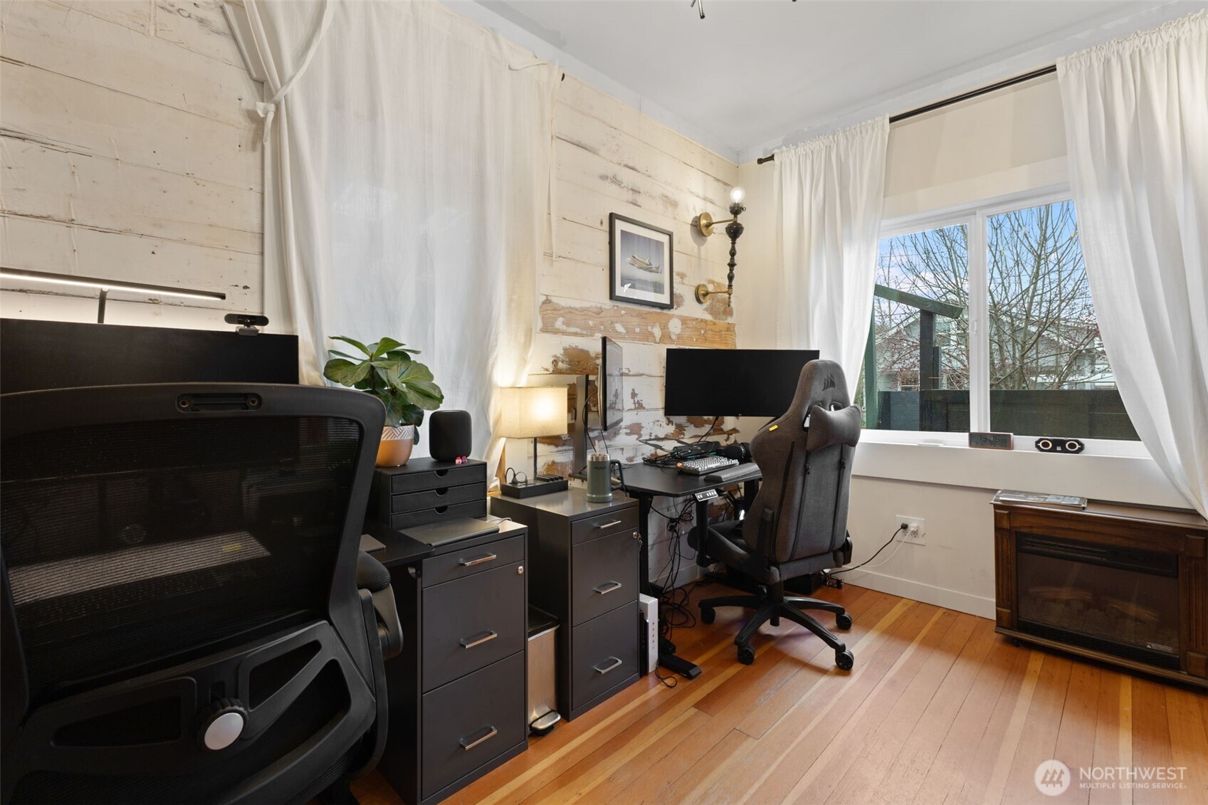 1053 S Southern Street Property Photo 8
