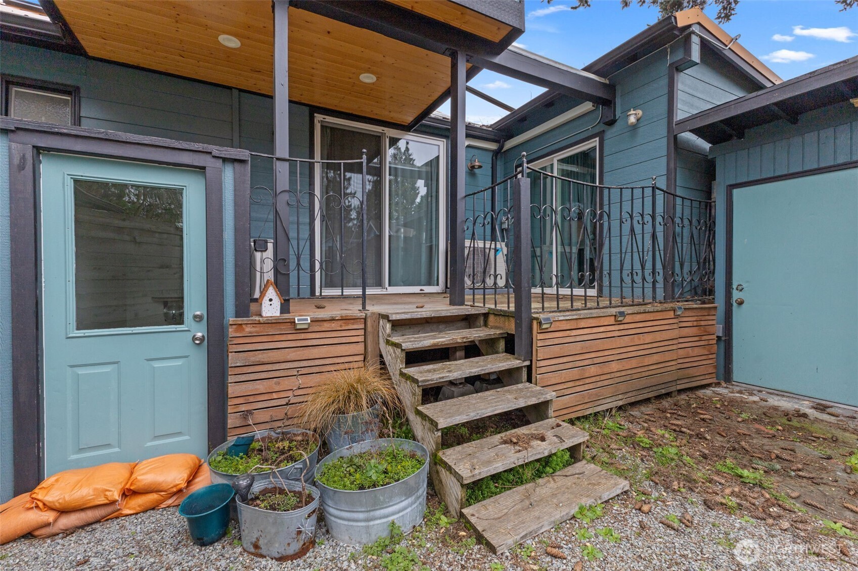 1053 S Southern Street Property Photo 35