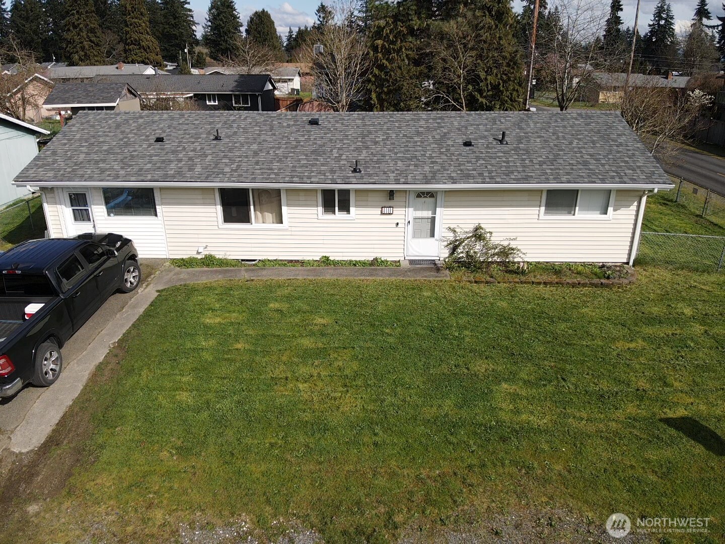 17123 E 6th Avenue Ct Property Photo 1