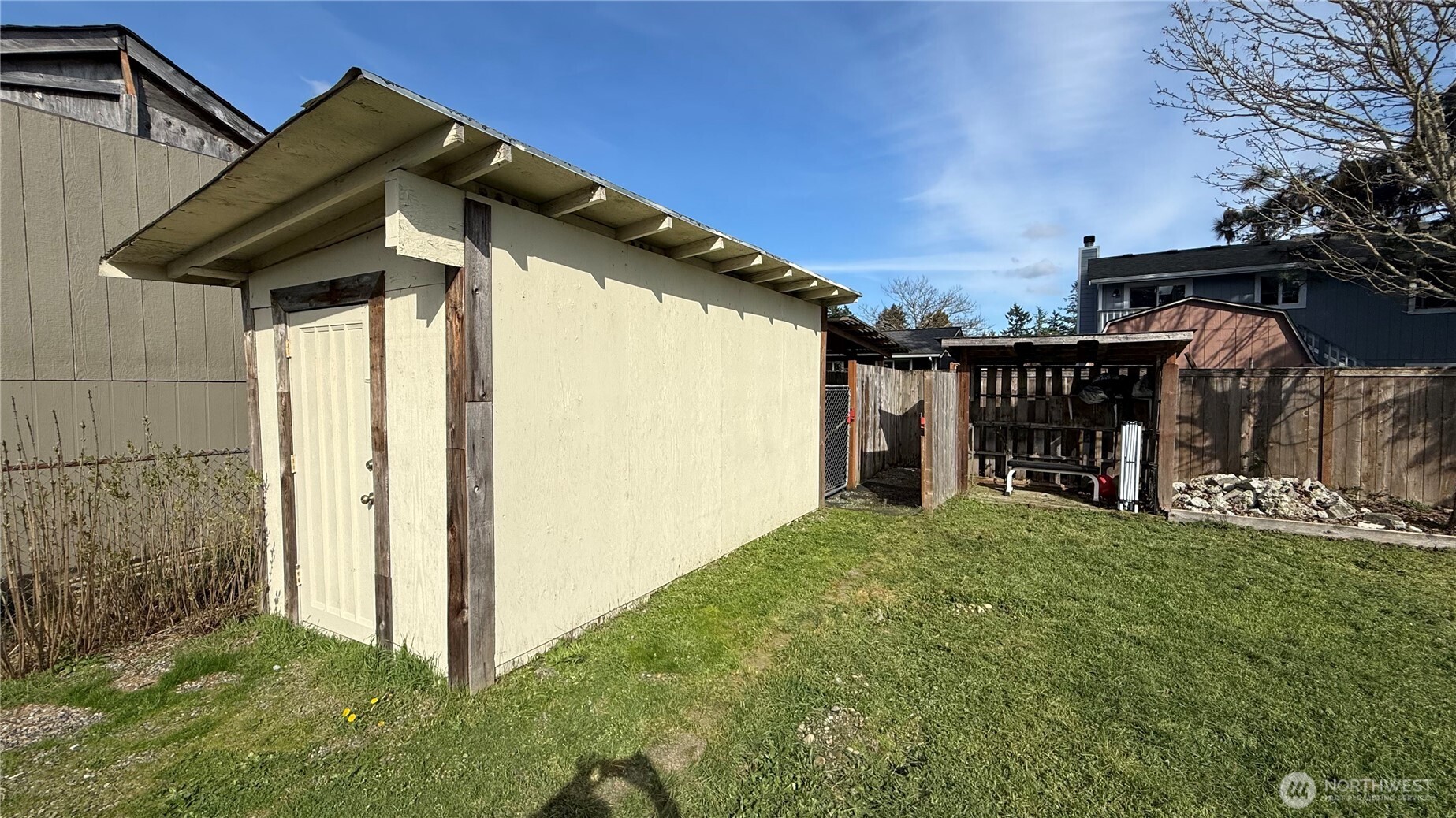 17123 E 6th Avenue Ct Property Photo 7