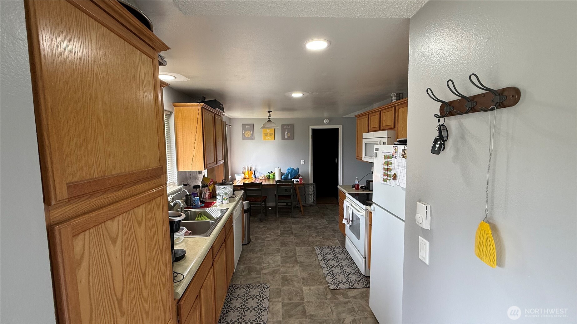 17123 E 6th Avenue Ct Property Photo 10