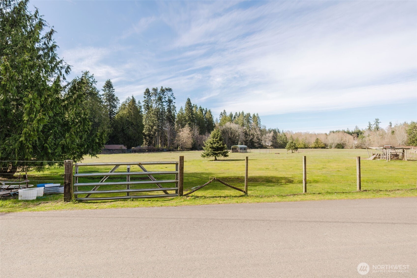 0 Ne Mcwilliams Court Property Photo 1