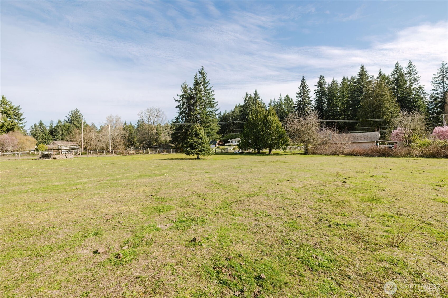 0 Ne Mcwilliams Court Property Photo 7
