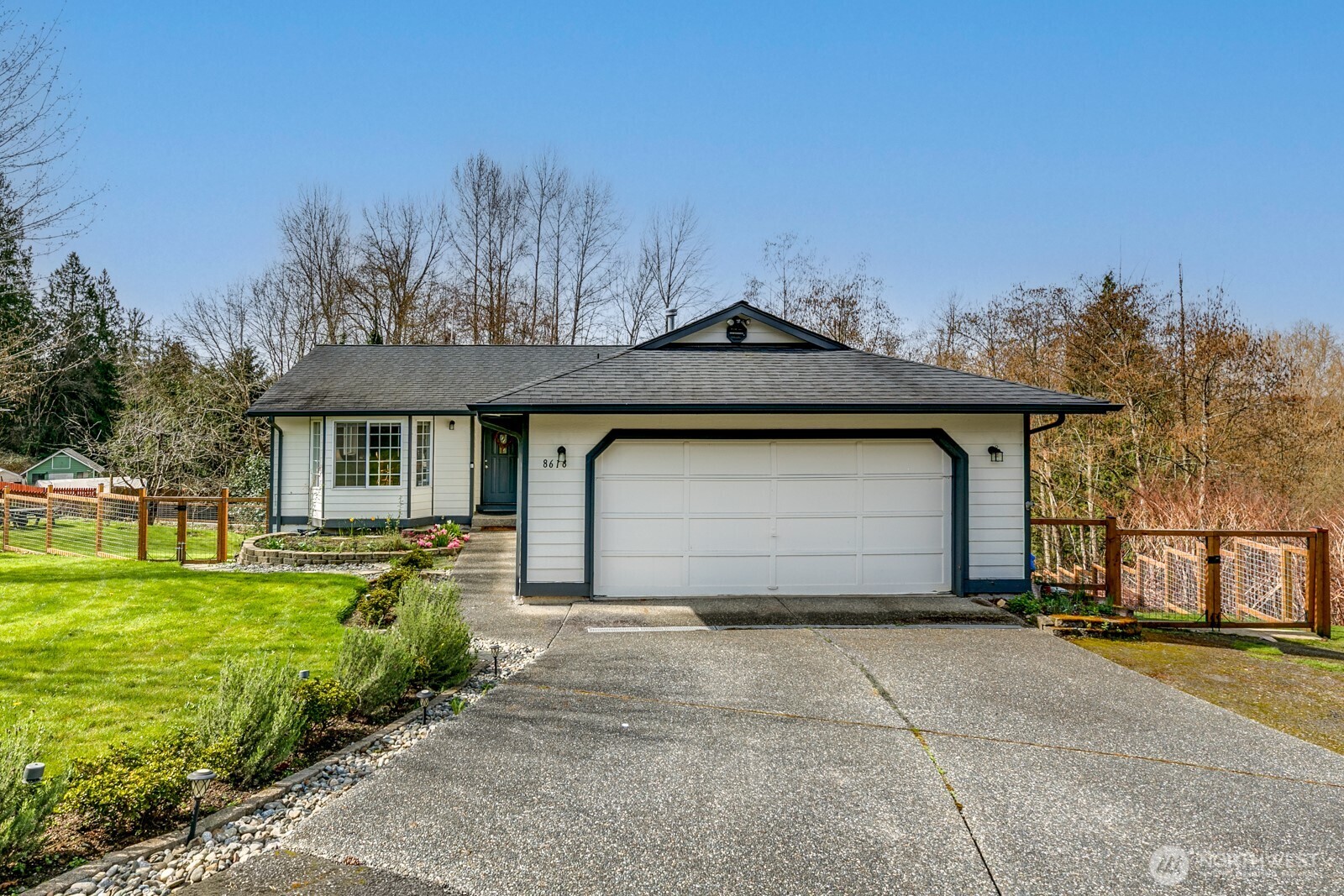 8618 74th Drive Property Photo 1