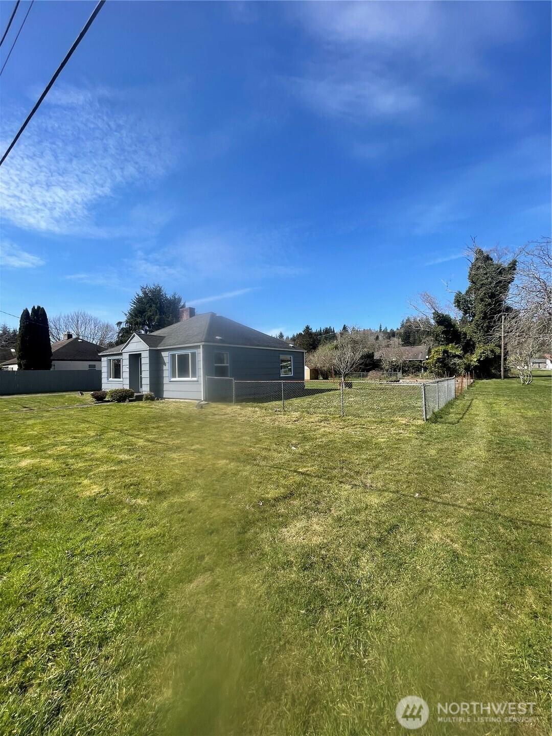 405 Willapa Avenue Property Photo 3