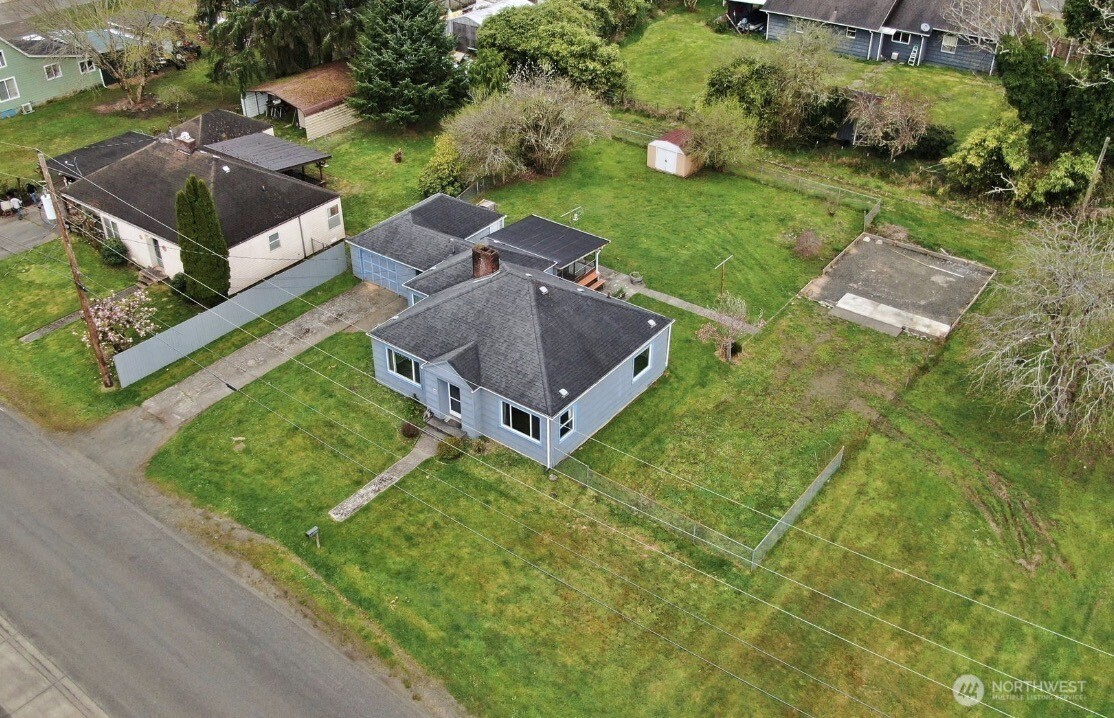 405 Willapa Avenue Property Photo 5