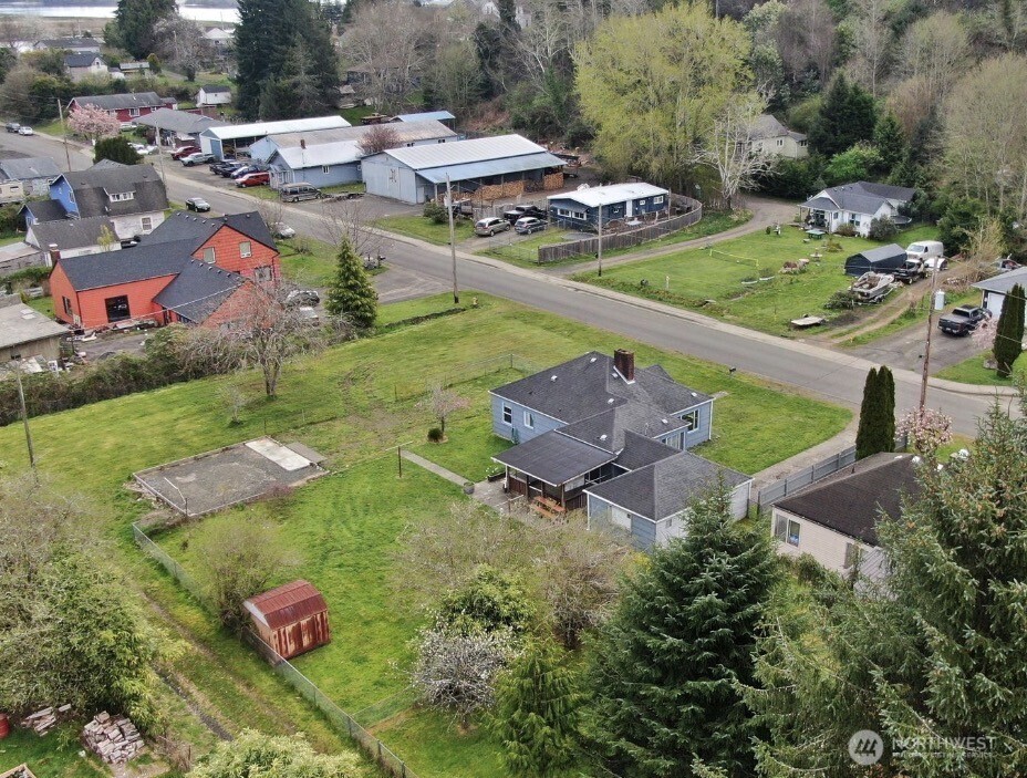 405 Willapa Avenue Property Photo 25