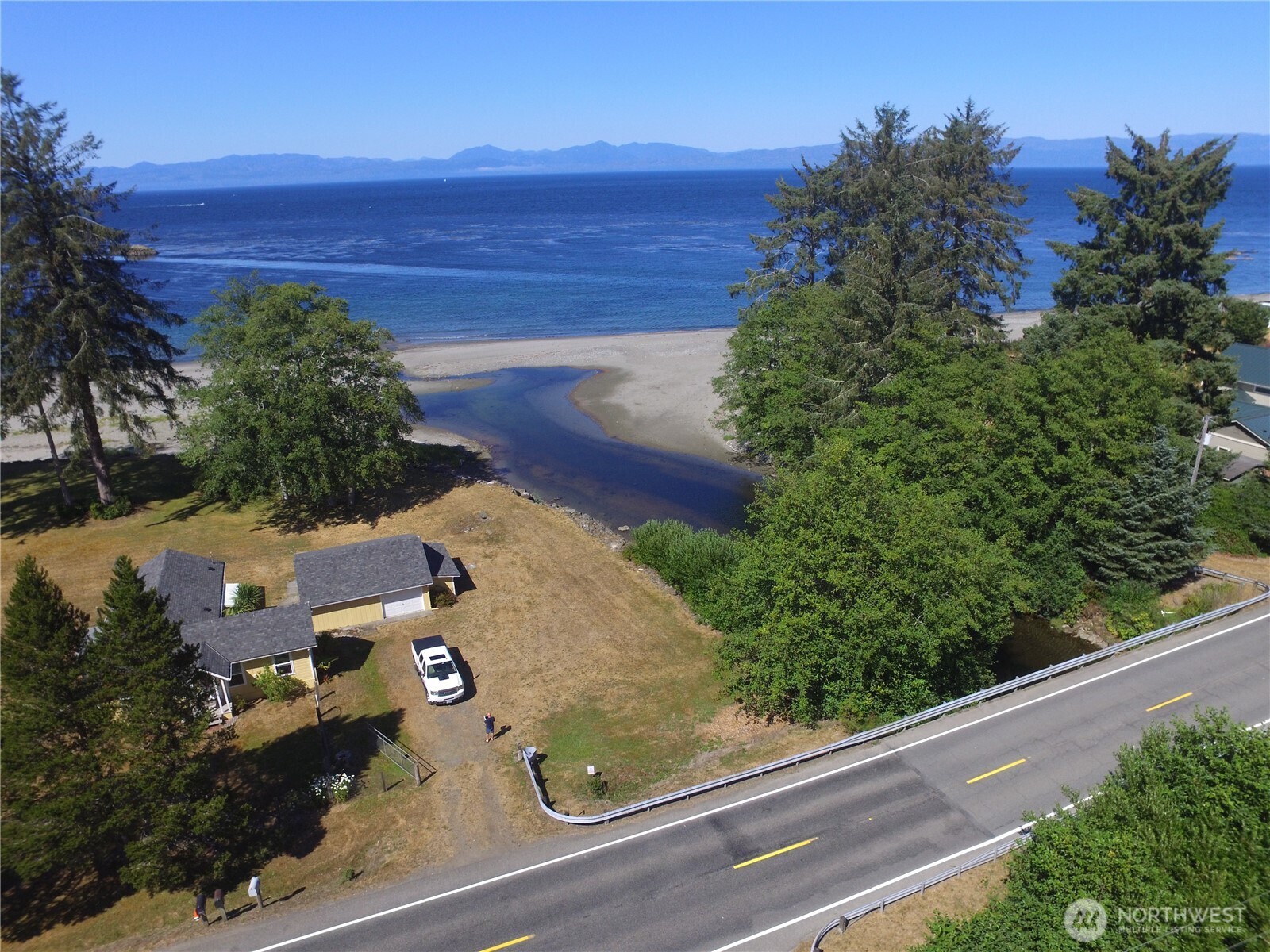1571 Highway 112 Property Photo 2