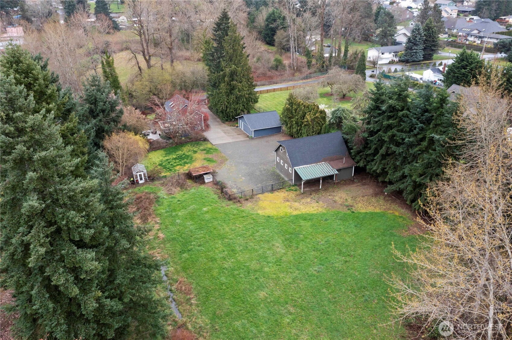 23305 98th Avenue Property Photo 4