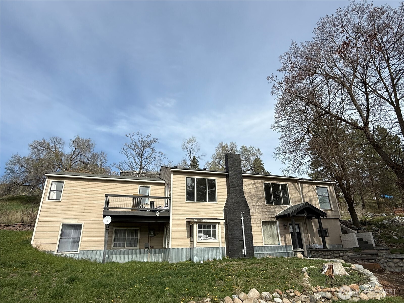 649 5th Avenue Property Photo 3