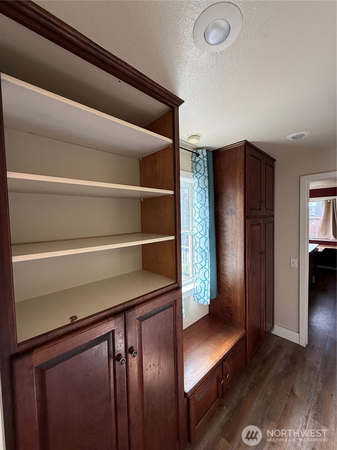 649 5th Avenue Property Photo 17