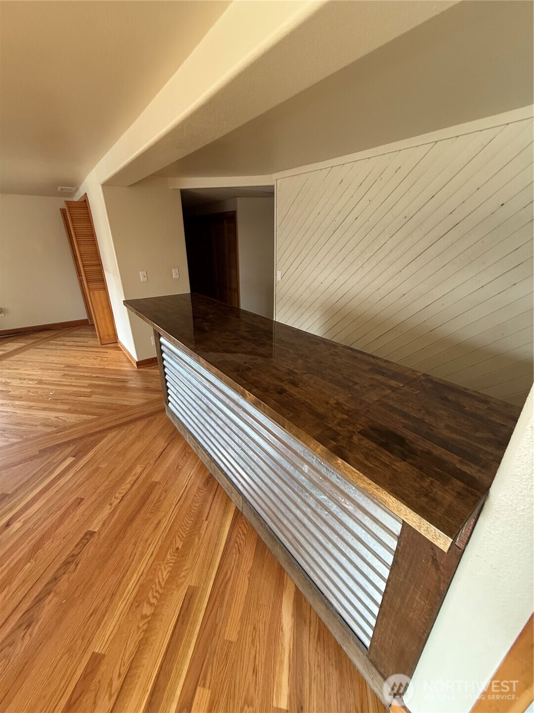 649 5th Avenue Property Photo 22