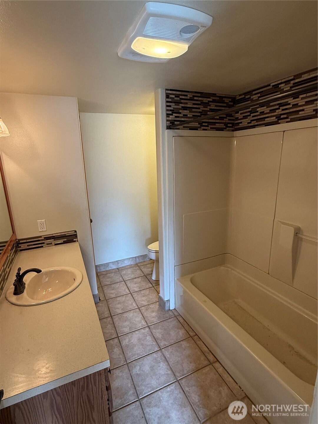 649 5th Avenue Property Photo 30