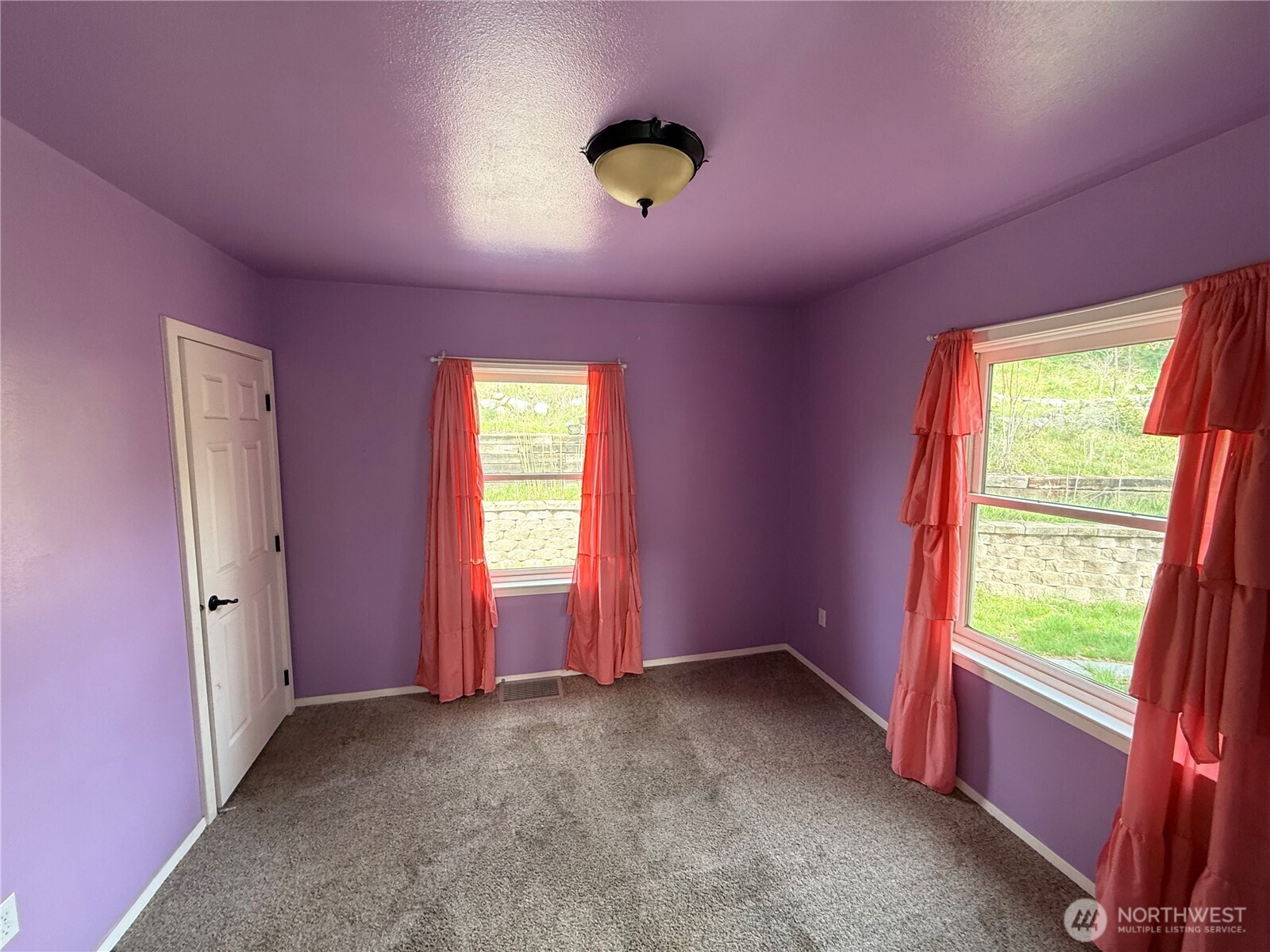 649 5th Avenue Property Photo 33