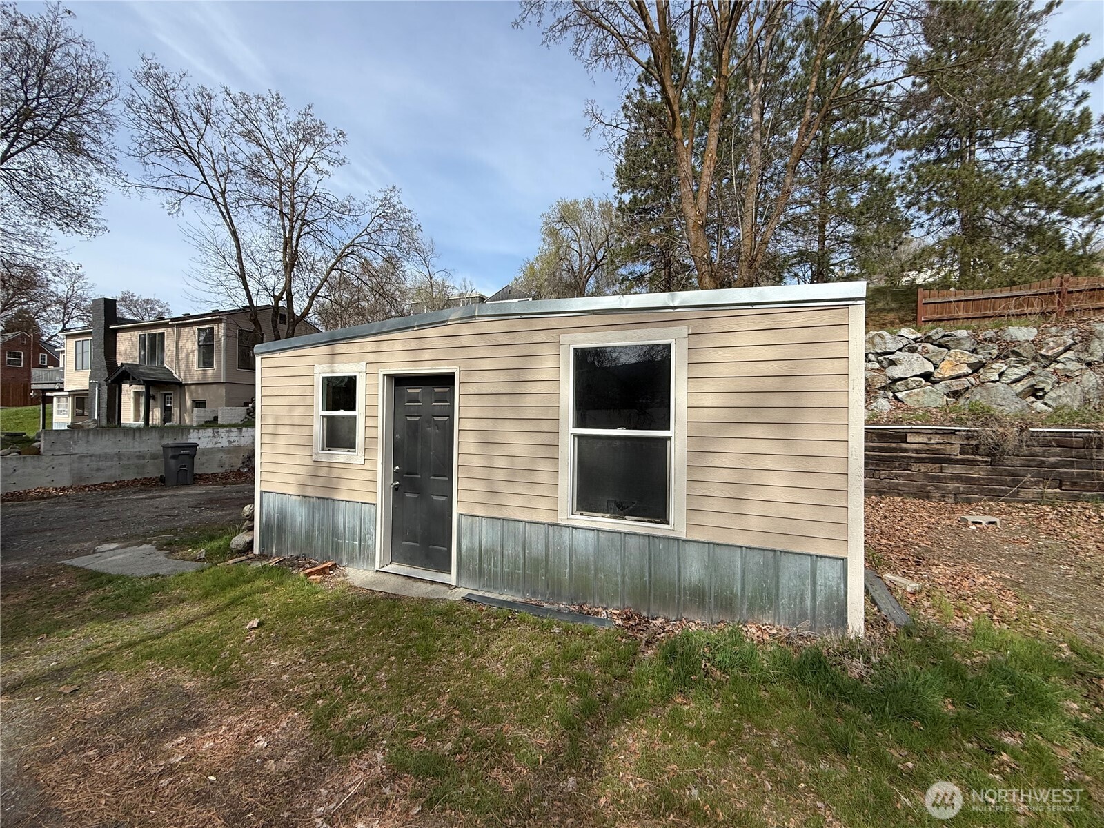 649 5th Avenue Property Photo 38