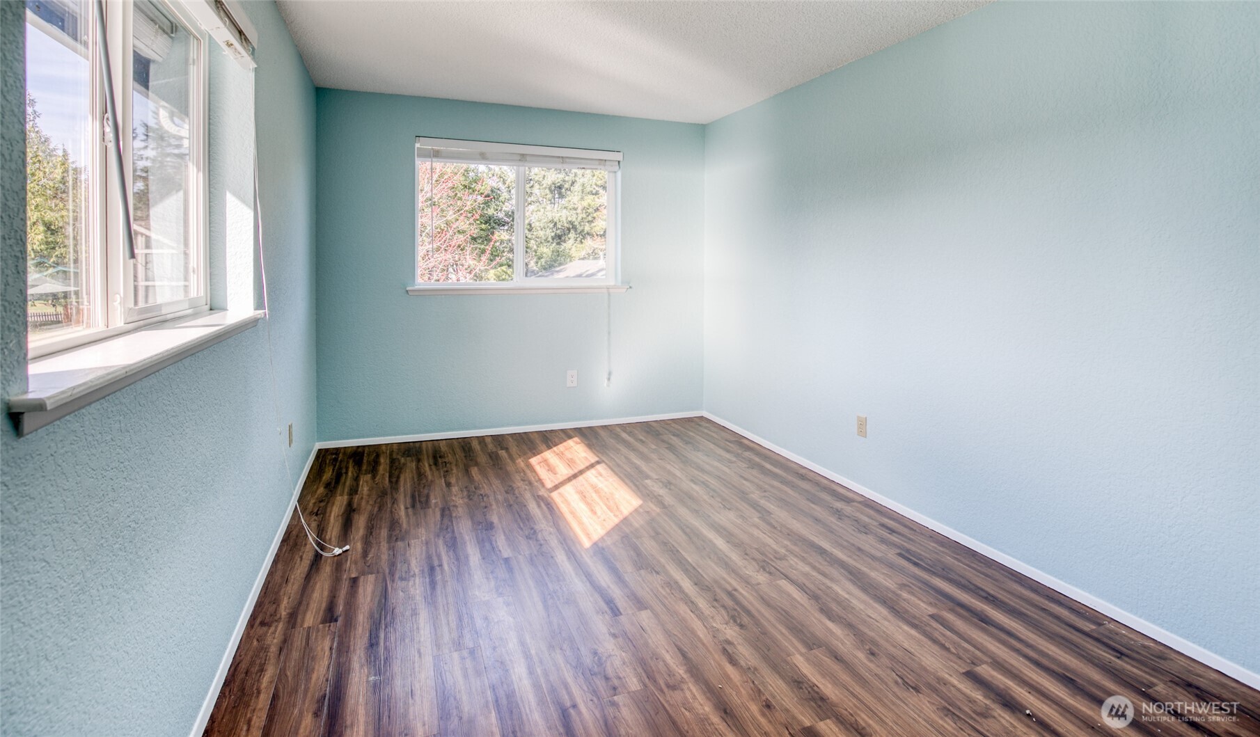 288 Sunrise Avenue Property Photo 37