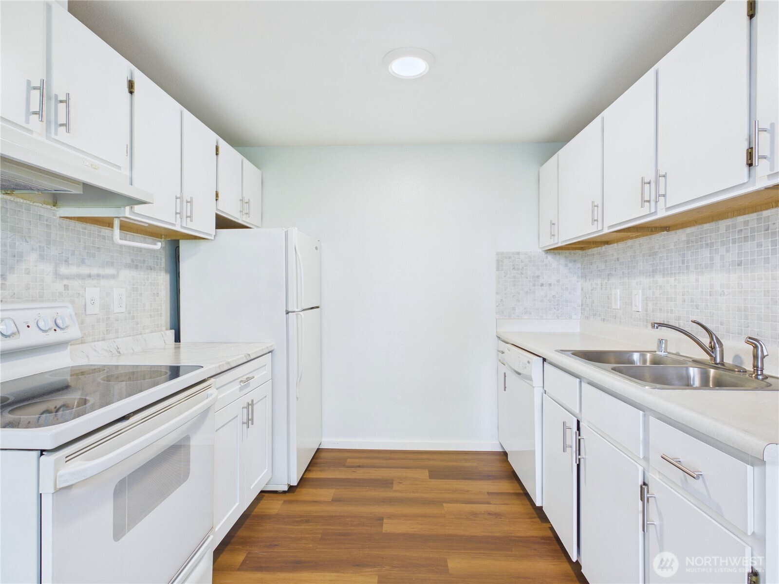 11002 Se Petrovitsky Road I102 Property Photo 6