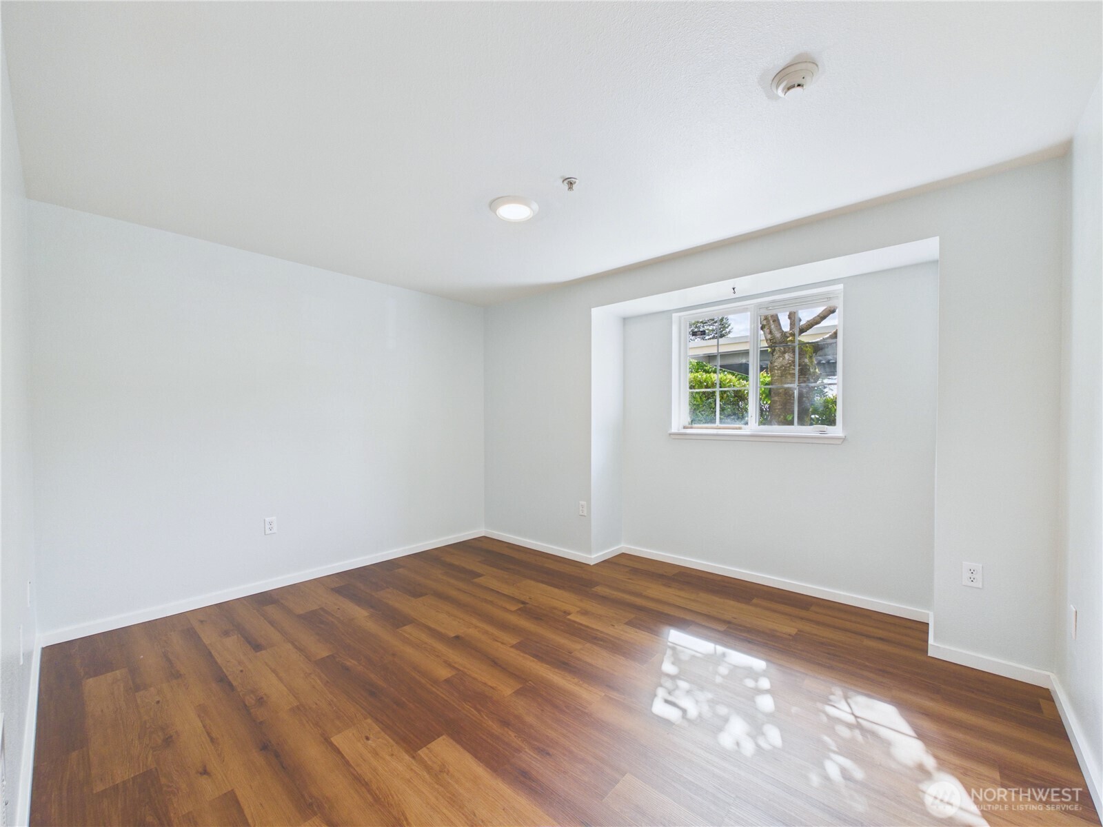 11002 Se Petrovitsky Road I102 Property Photo 11