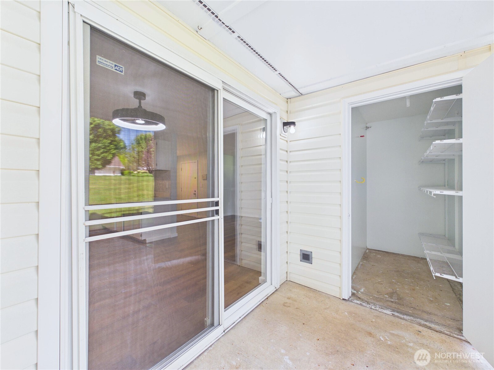 11002 Se Petrovitsky Road I102 Property Photo 14