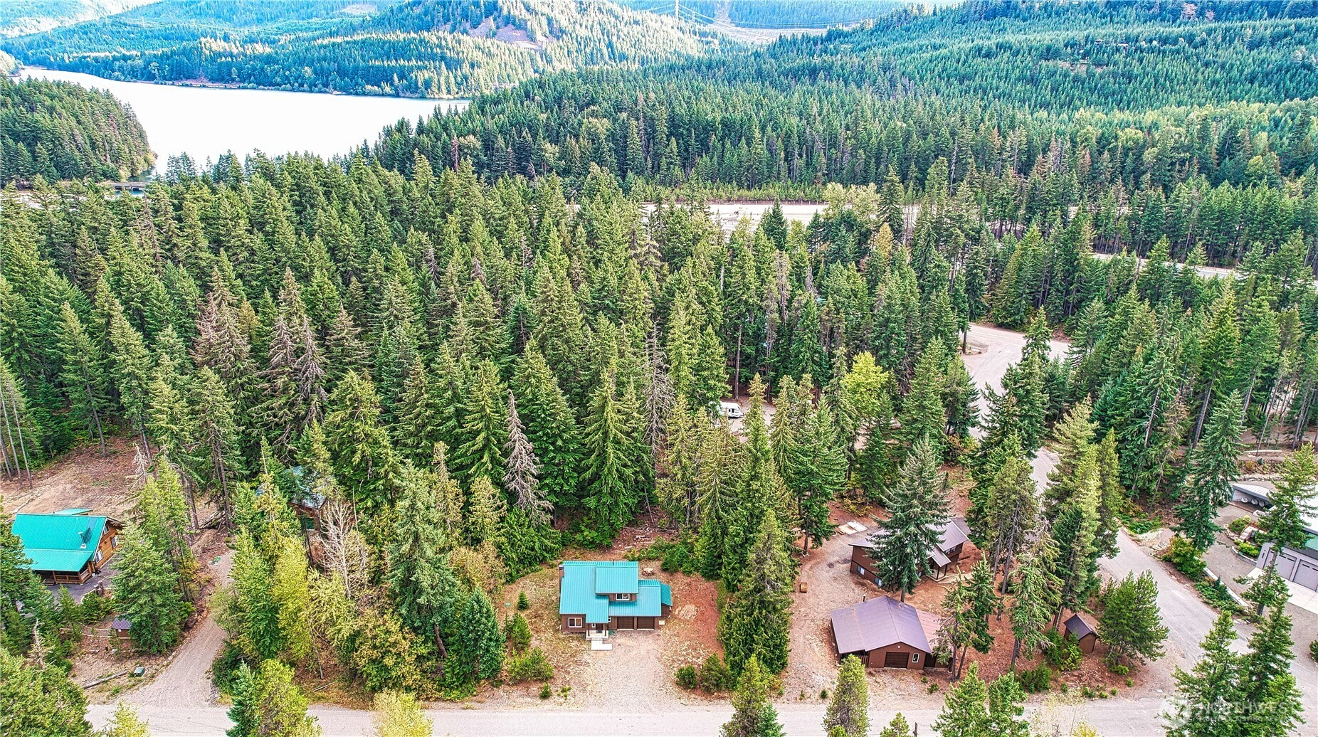 80 Evergreen Way Property Photo 3