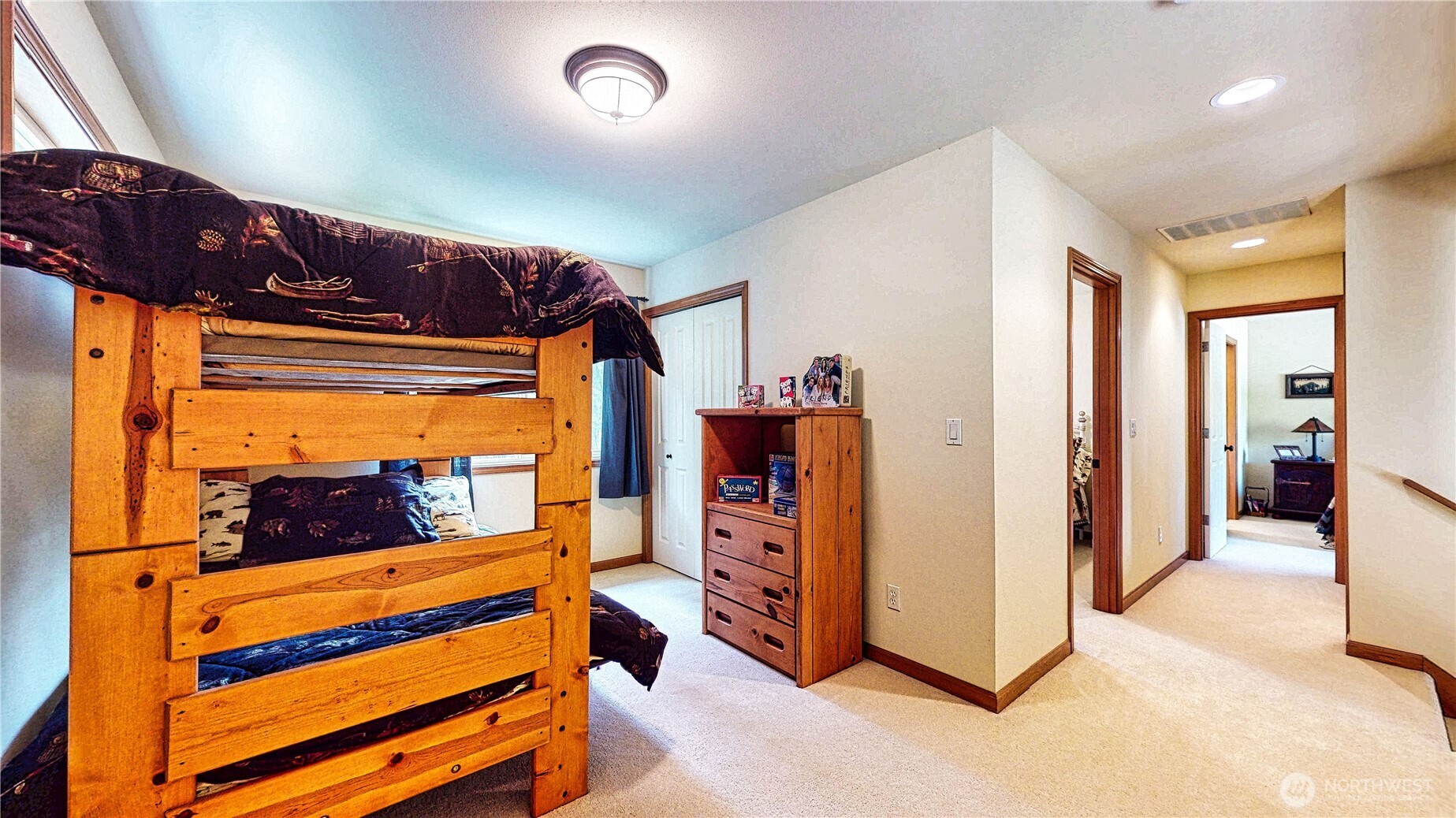 80 Evergreen Way Property Photo 13