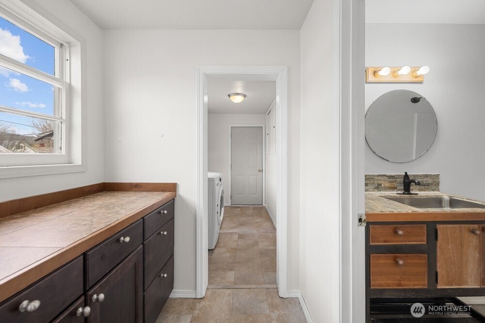 714 Madison Avenue Property Photo 19