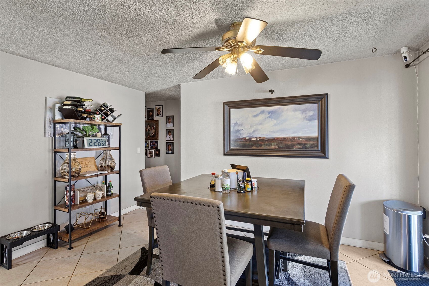 1025 E 63rd Street Property Photo 9