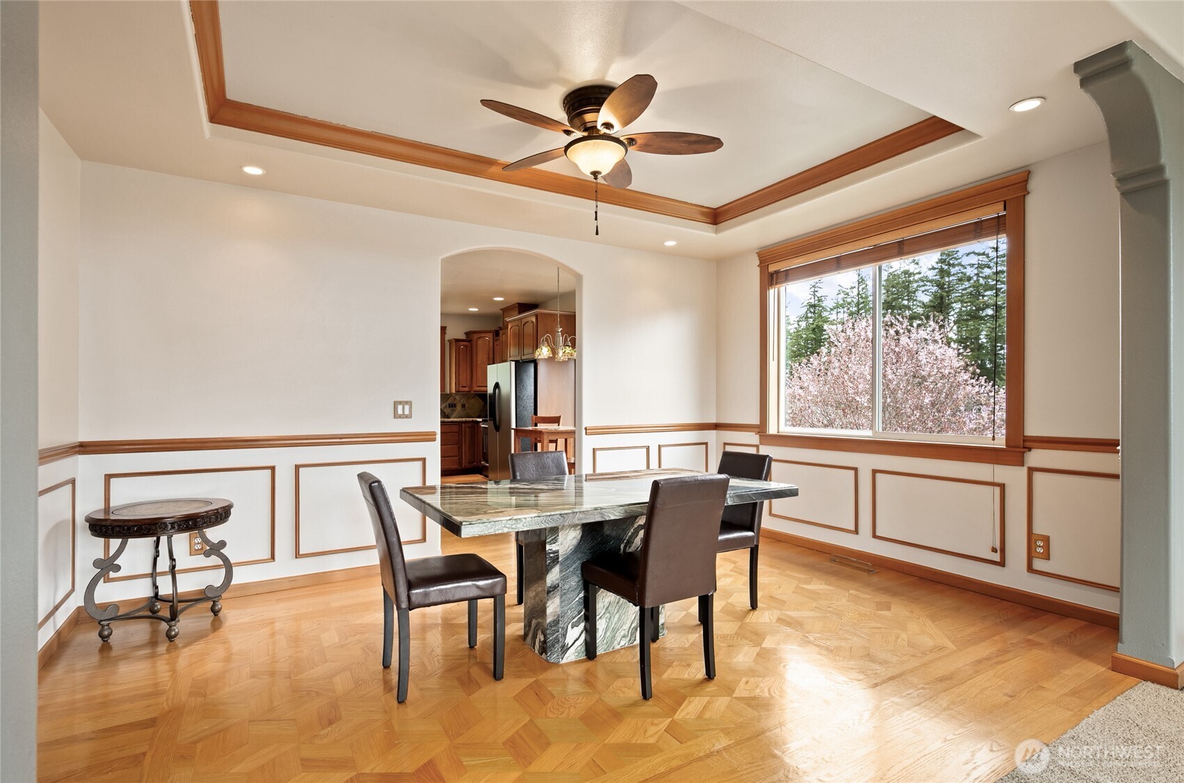 1140 Matterhorn Loop Property Photo 11