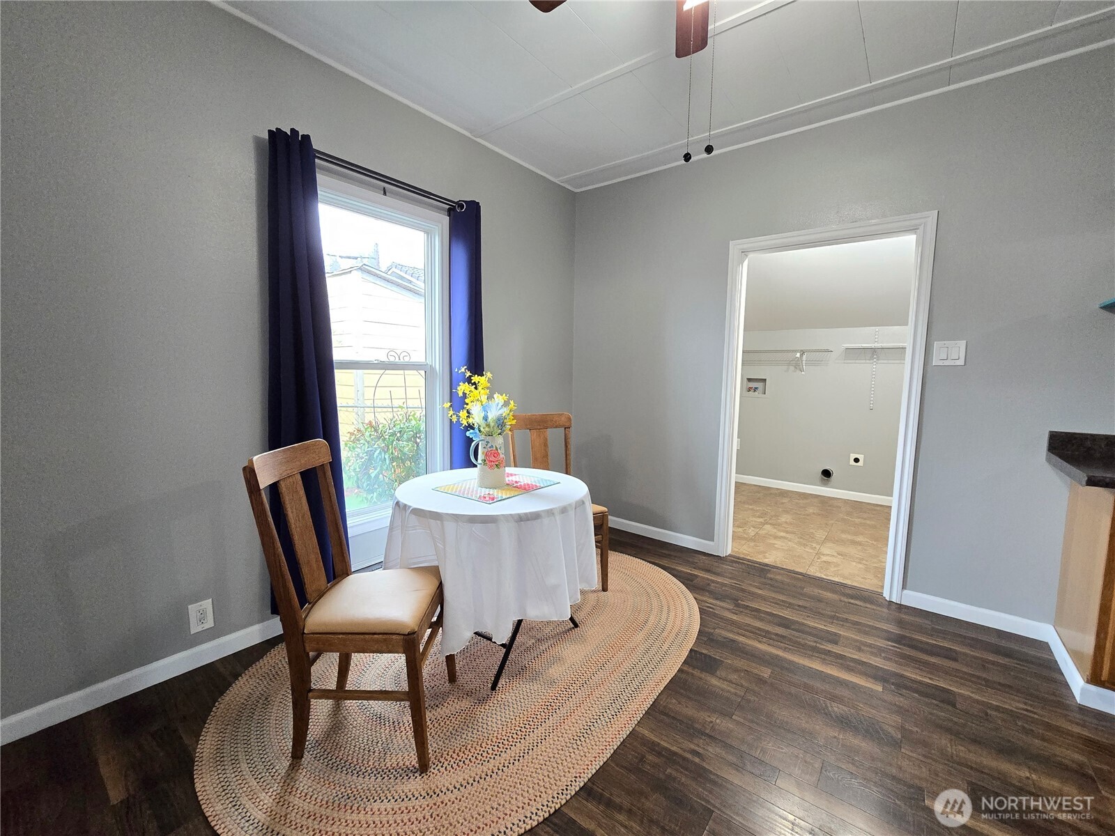 1407 Laurel Street Property Photo 10