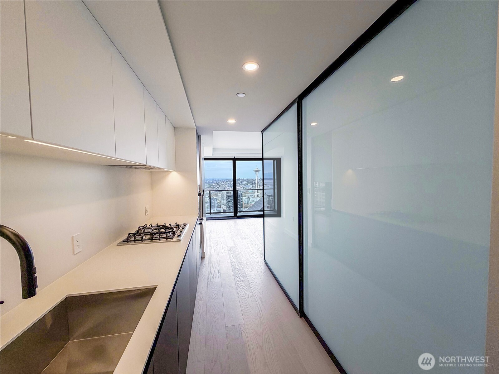 300 Virginia Street 3812 Property Photo 2