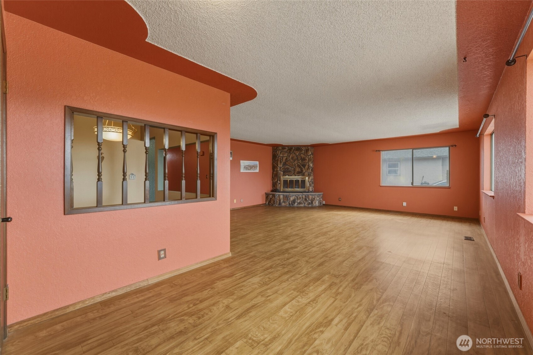 1427 Wilkenson Street Property Photo 2