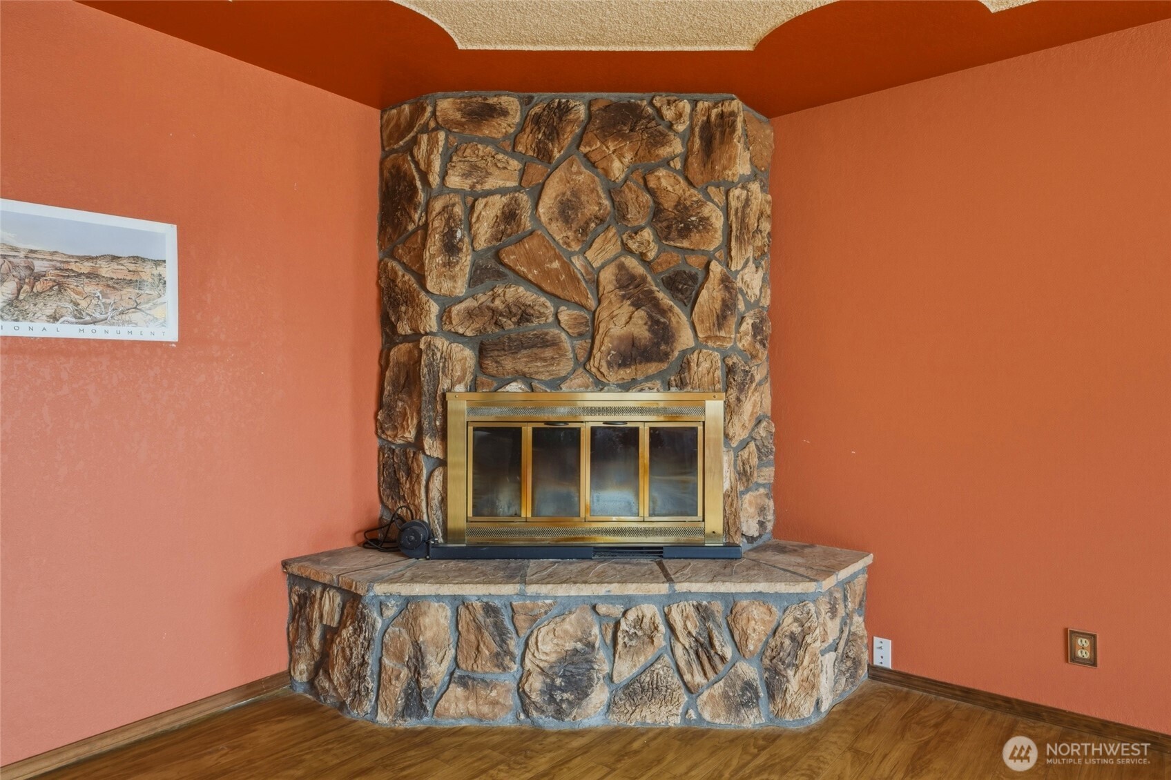 1427 Wilkenson Street Property Photo 4
