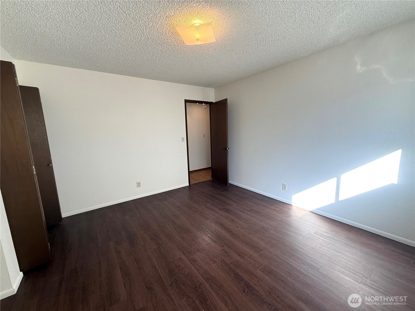 1427 Wilkenson Street Property Photo 10