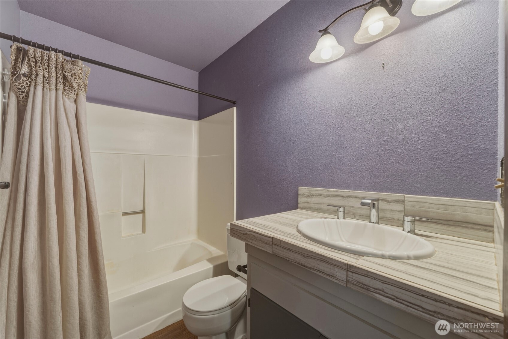 1427 Wilkenson Street Property Photo 11