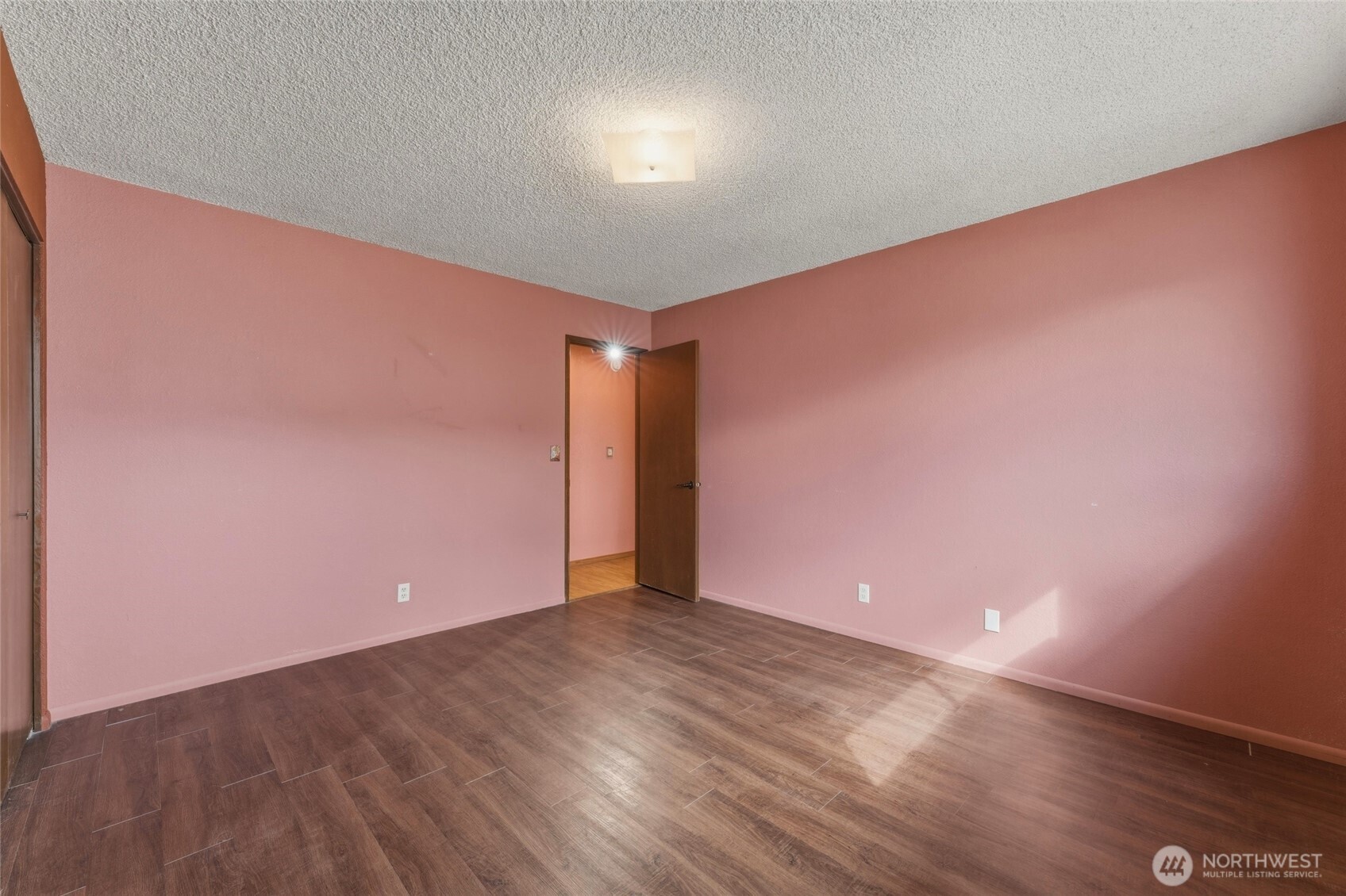 1427 Wilkenson Street Property Photo 15