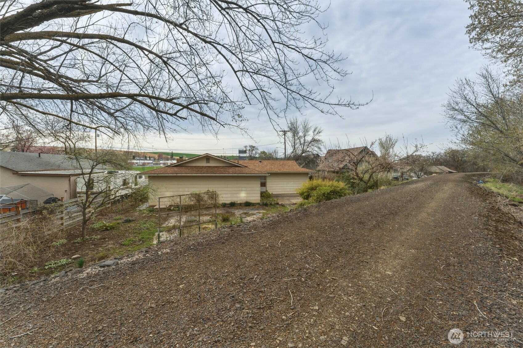 1427 Wilkenson Street Property Photo 31