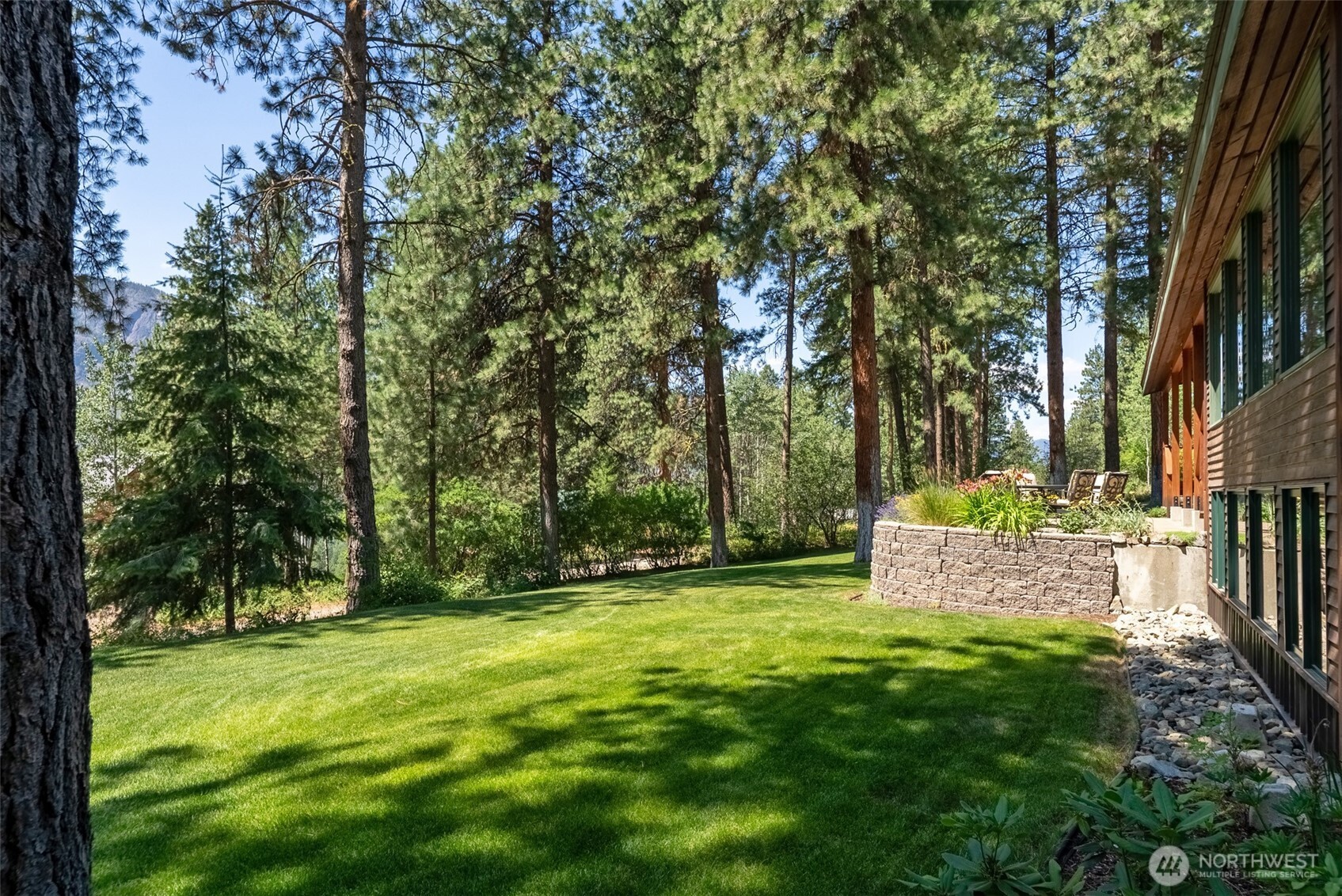 2 Trillium Road Property Photo 35