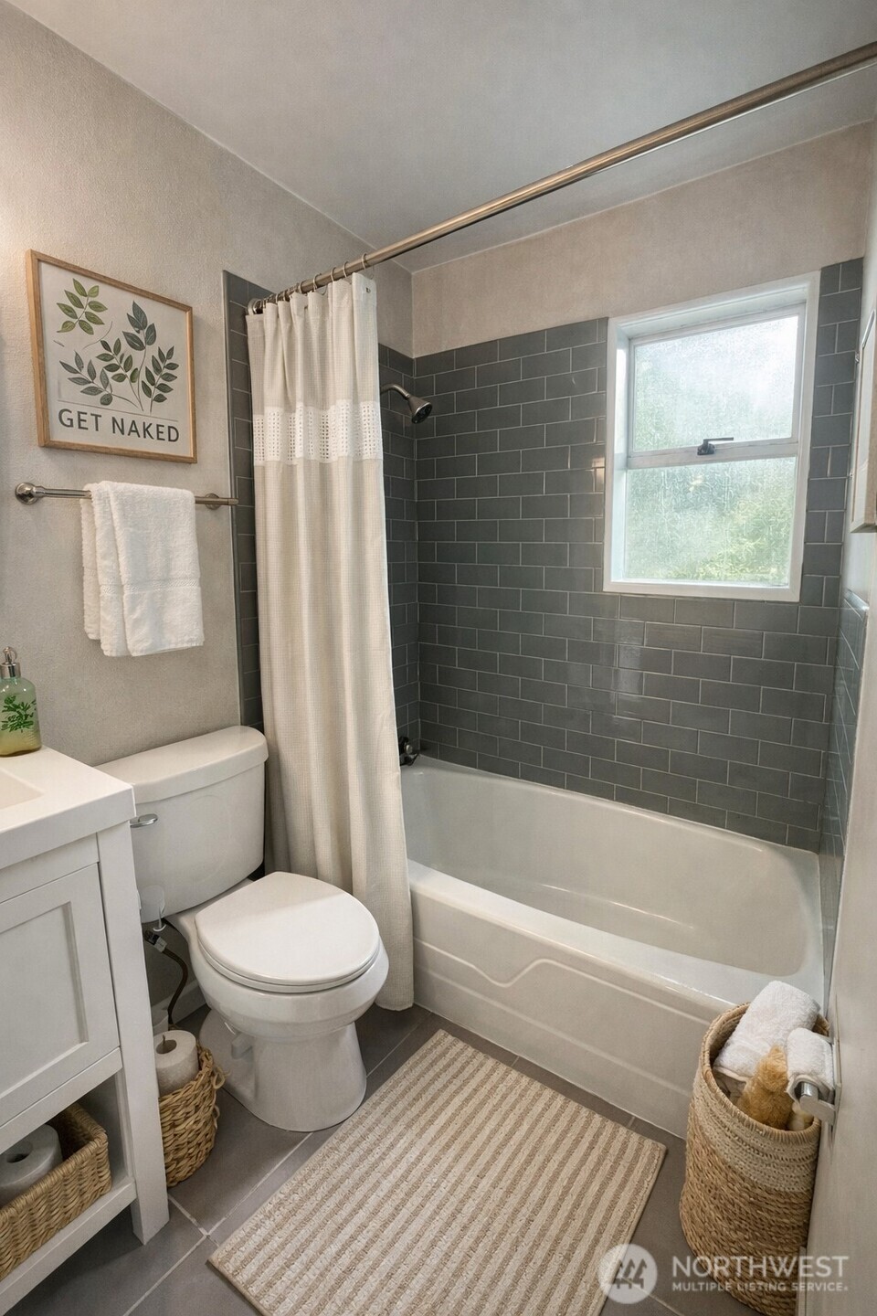 901 S Grant Avenue Property Photo 23