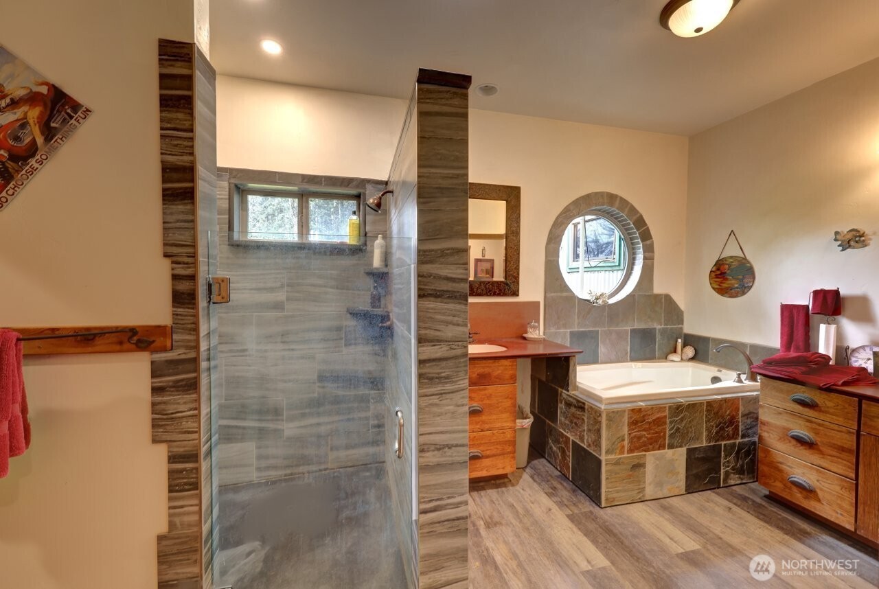 16820 Sandridge Road Property Photo 25