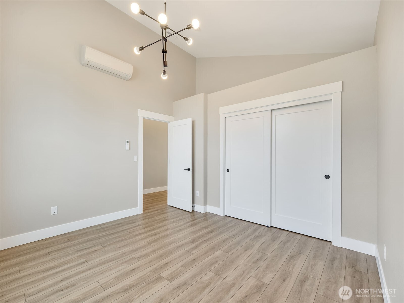 201 24th Street Property Photo 17