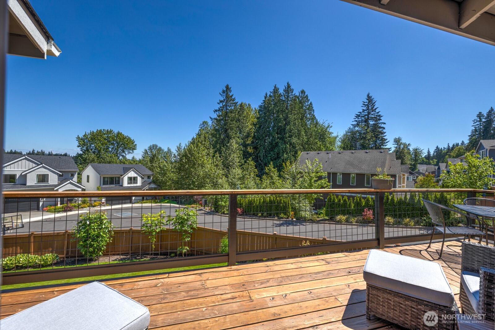17407 3rd Avenue Property Photo 9