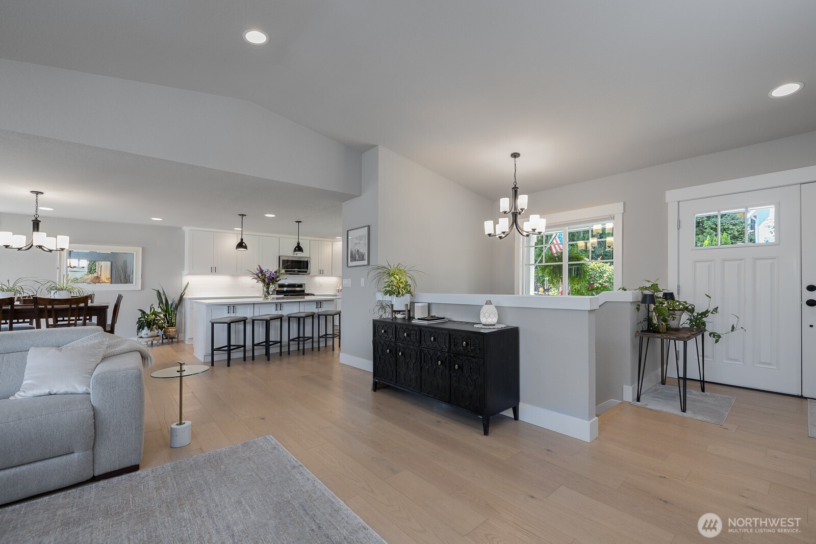 17407 3rd Avenue Property Photo 12