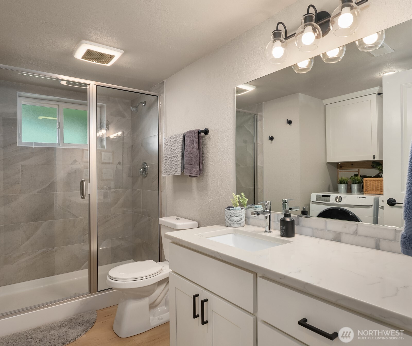 17407 3rd Avenue Property Photo 26