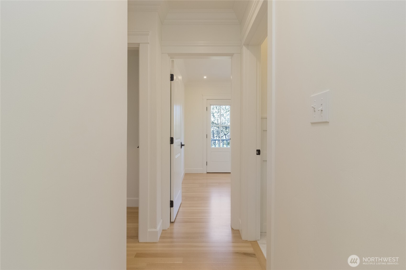 1051 Boyer Avenue Property Photo 10