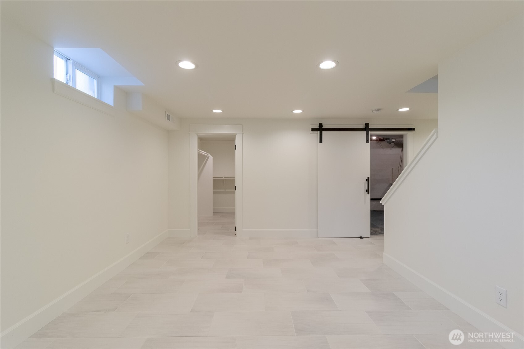 1051 Boyer Avenue Property Photo 21