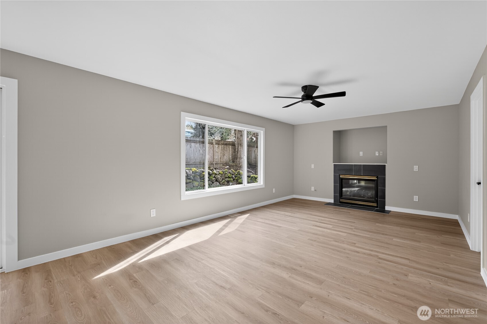 26518 Ne Kennedy Drive Property Photo 21