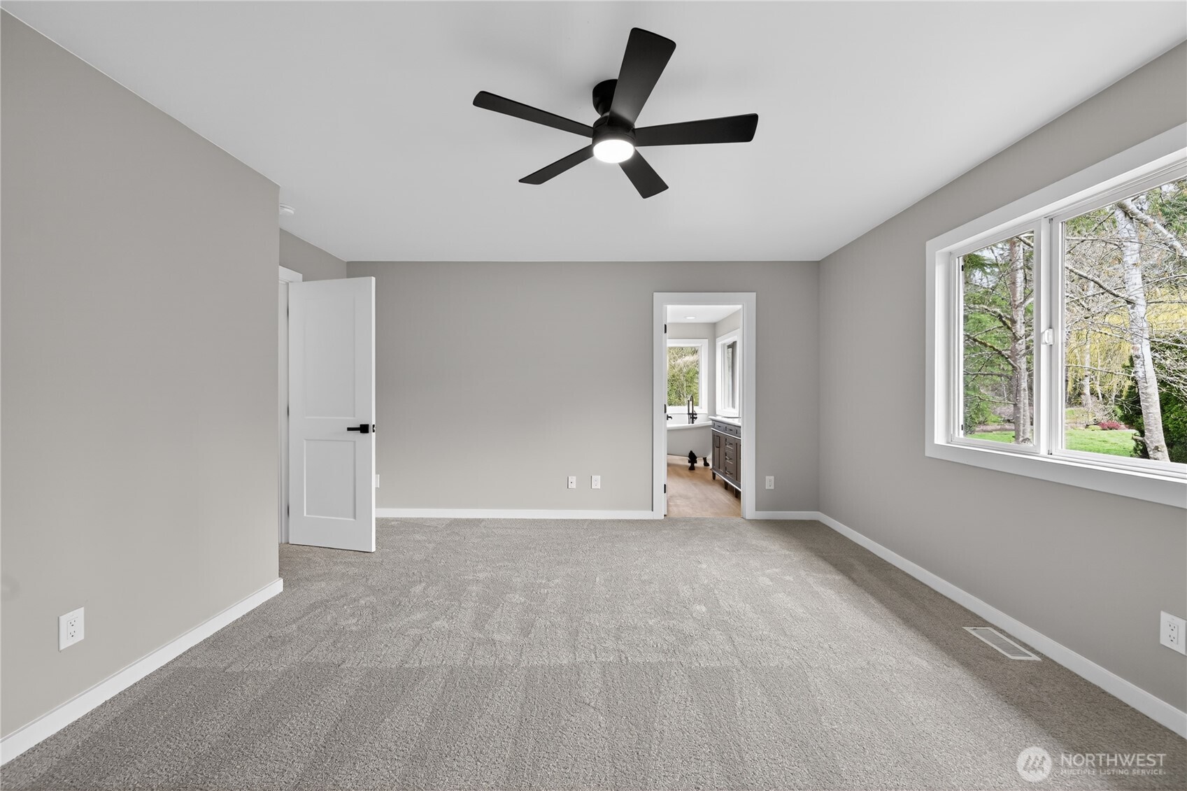 26518 Ne Kennedy Drive Property Photo 25