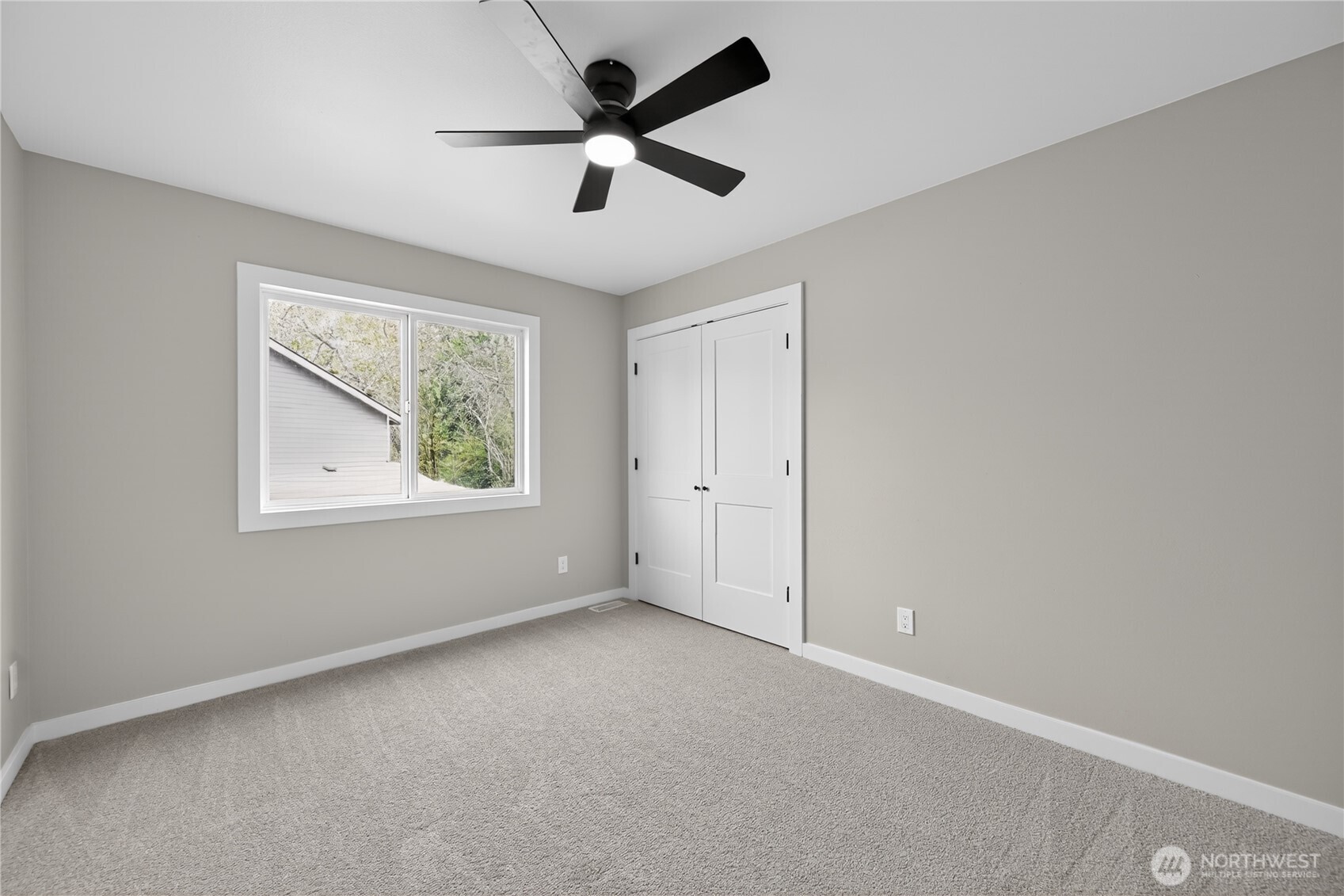 26518 Ne Kennedy Drive Property Photo 30