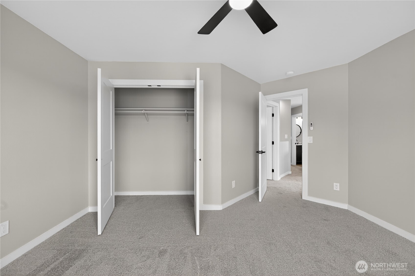26518 Ne Kennedy Drive Property Photo 31