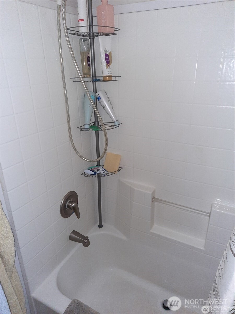 44832 Kloshe Chuck Trail Property Photo 16